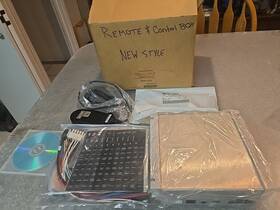 01-0284629-00a Amplifier Hhs2200 Remote Box Wiring Kit Bundle. As-is
