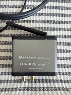 Pibb1 Audioengine B1 Bluetooth Audio Receiver Black/gray Digital And Analog Out