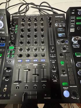 X1800p Denon Club Mixer