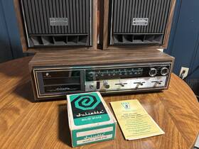 8tr-30x Juliette Vintage Fm/am Fm Receiver 8-track With Speakers Tested/works