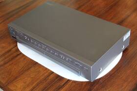 Jx-s700 Jvc Analogue Audio/video Switcher - Switch 7 A/v Sources To View/record