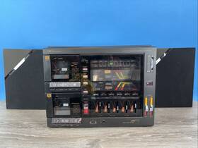 R814 Lloyds Vintage Am/fm Stereo Turntable And Dual Cassette Player Speakers Read