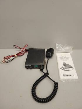 Mcb30 Maxon Compact 40-channel Mobile Cb Radio With Mic - Untested Item