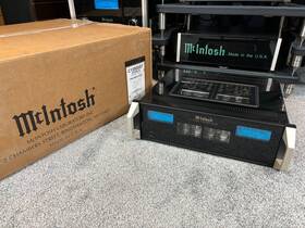 C12000st Mcintosh Tube Reference Preamplifier - Excellent Single Chassis