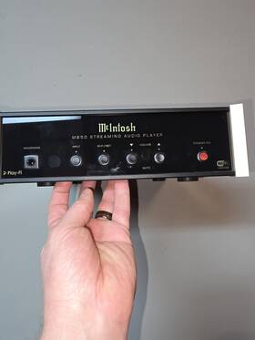 Mb50 Mcintosh Streaming Stereo Receiver Box Included