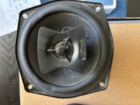 Ms485 Mcintosh Coax Speakers With And Extra Throw In
