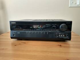 Ht-680 Onkyo 7.1 Channel Home Theater Receiver And Remote Bundle