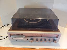 Se-2809 Panasonic Turntable/8 Track Combo Untested