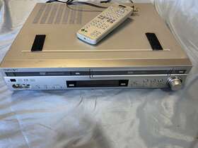 Ht-v700dp Sony Dvd/vcr Receiver Bundle With Remote And Power Cord