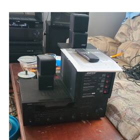 Rx-v390 Yamaha Bose S220025 Receiver With Acoustimass Subwoofer And 2 Satellite Speaker