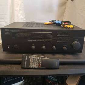 R-302 Yamaha Natural Sound Stereo Receiver Black Bundle -remote Tested