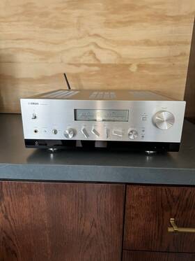 R-n2000a Yamaha Hi-fi Network Receiver Perfect Condition In Original Packaging