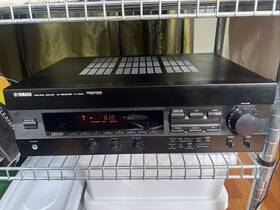 R-v303 Yamaha Stereo Receiver - Black
