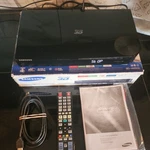Samsung Blu-ray Dvd Player BD-H6500 +remote ,cable,manual ,BOX(BOX1). Fixed Price $68.00.