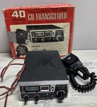 Realistic TRC-422A 40 Channel Mobile Radio Transceiver Black W/ Mic Box Anl. Fixed Price $35.00.