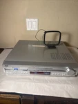 Jvc Home Theater Cd Dvd Audio Video Receiver Rx DV31SL Main Unit And Antenna. Fixed Price $42.50.