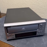 Onkyo C-707CHX 3 Disc Cd Changer Silver/black Dual Optical Output Oct 2004. Fixed Price $50.00.